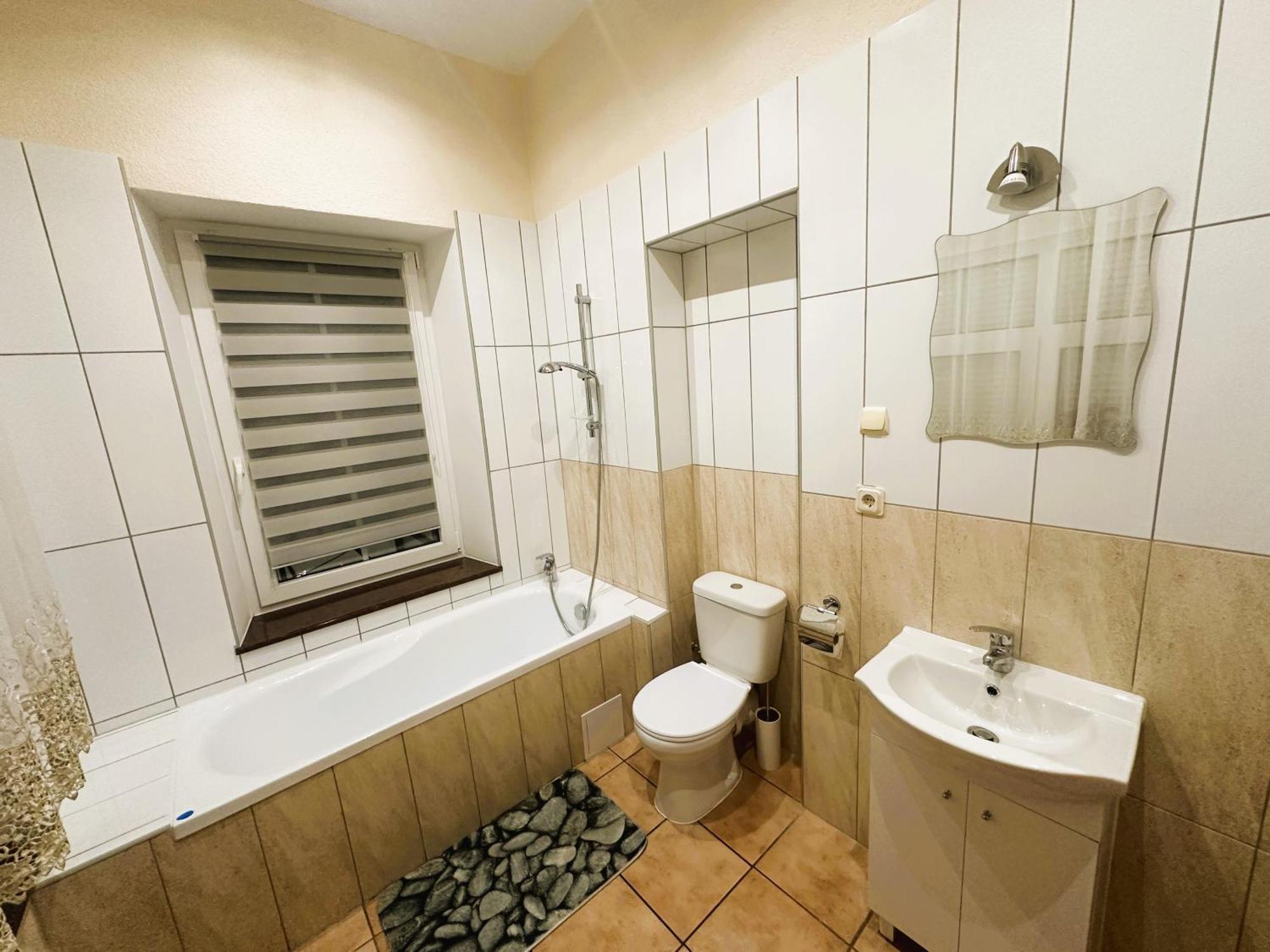Dom Goscinny Gerus Plawna  Bagian luar foto
