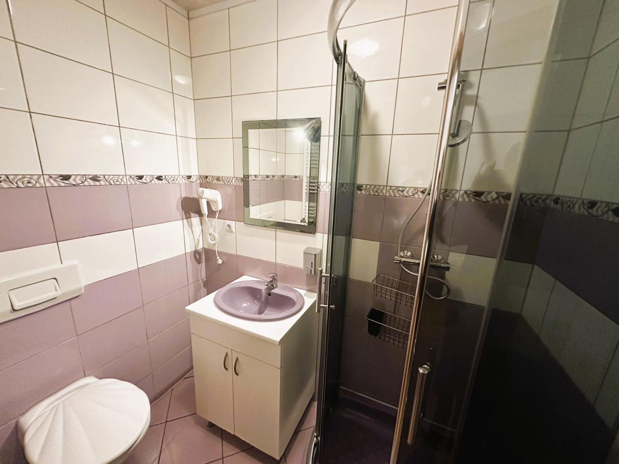 Dom Goscinny Gerus Plawna  Bagian luar foto
